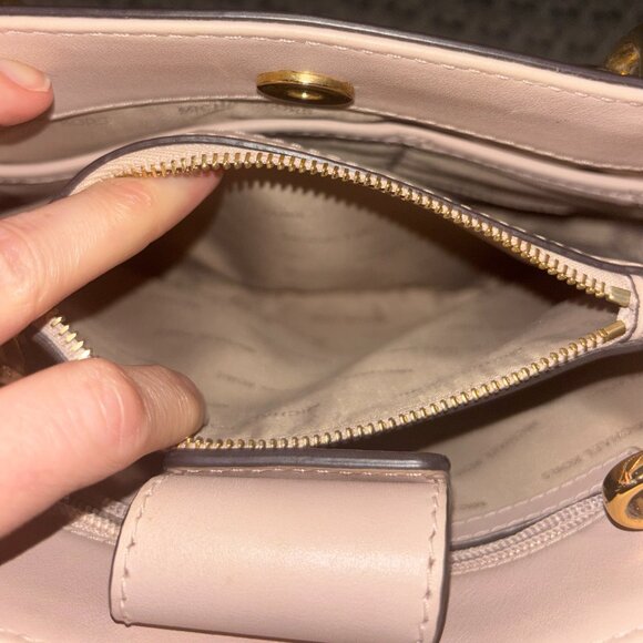 ๐ Michael Kors Jane Large Satchel Shoulder Bag - Blush Pink Leather Gold Chain - Picture 3 of 14